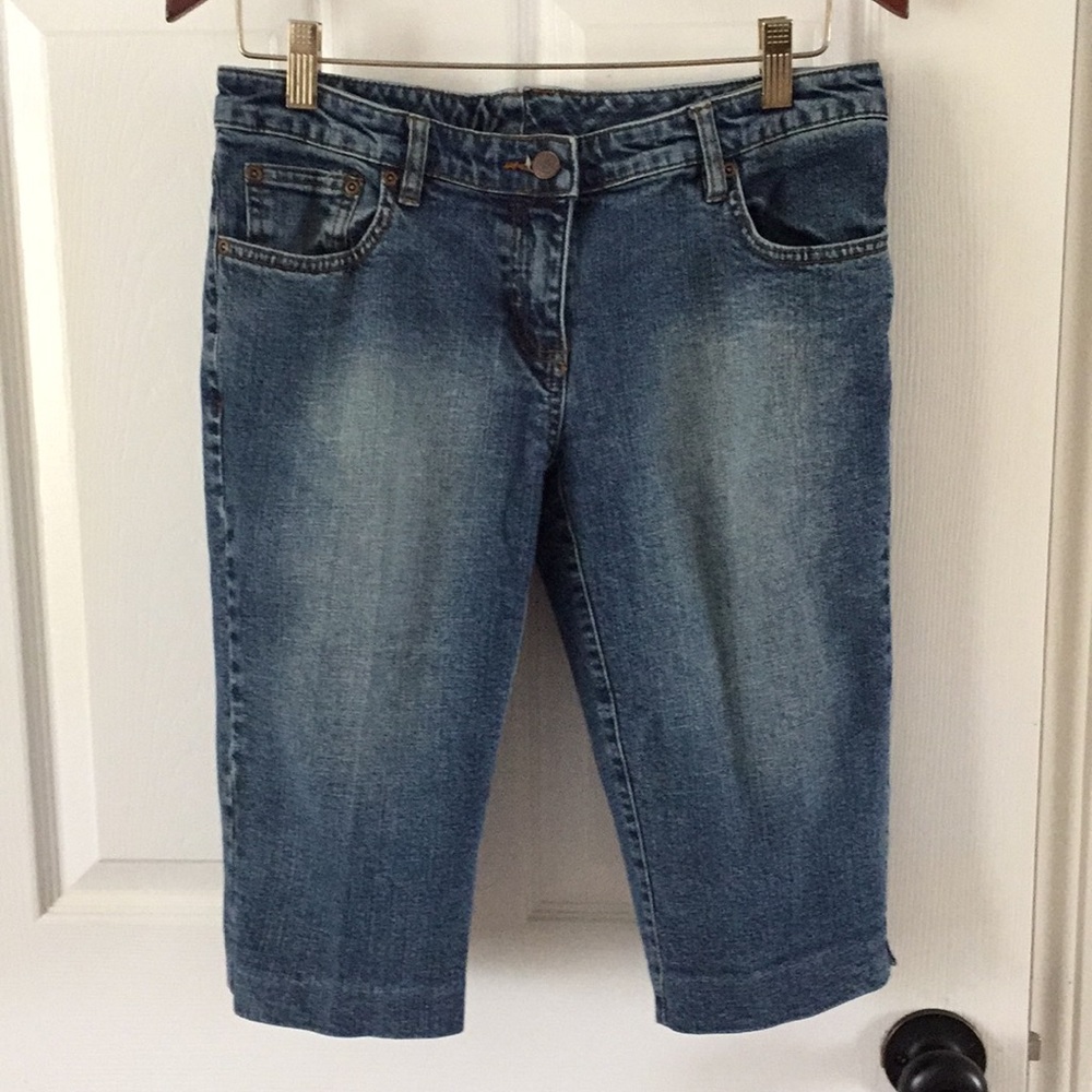 Inc International denim jean capris pants